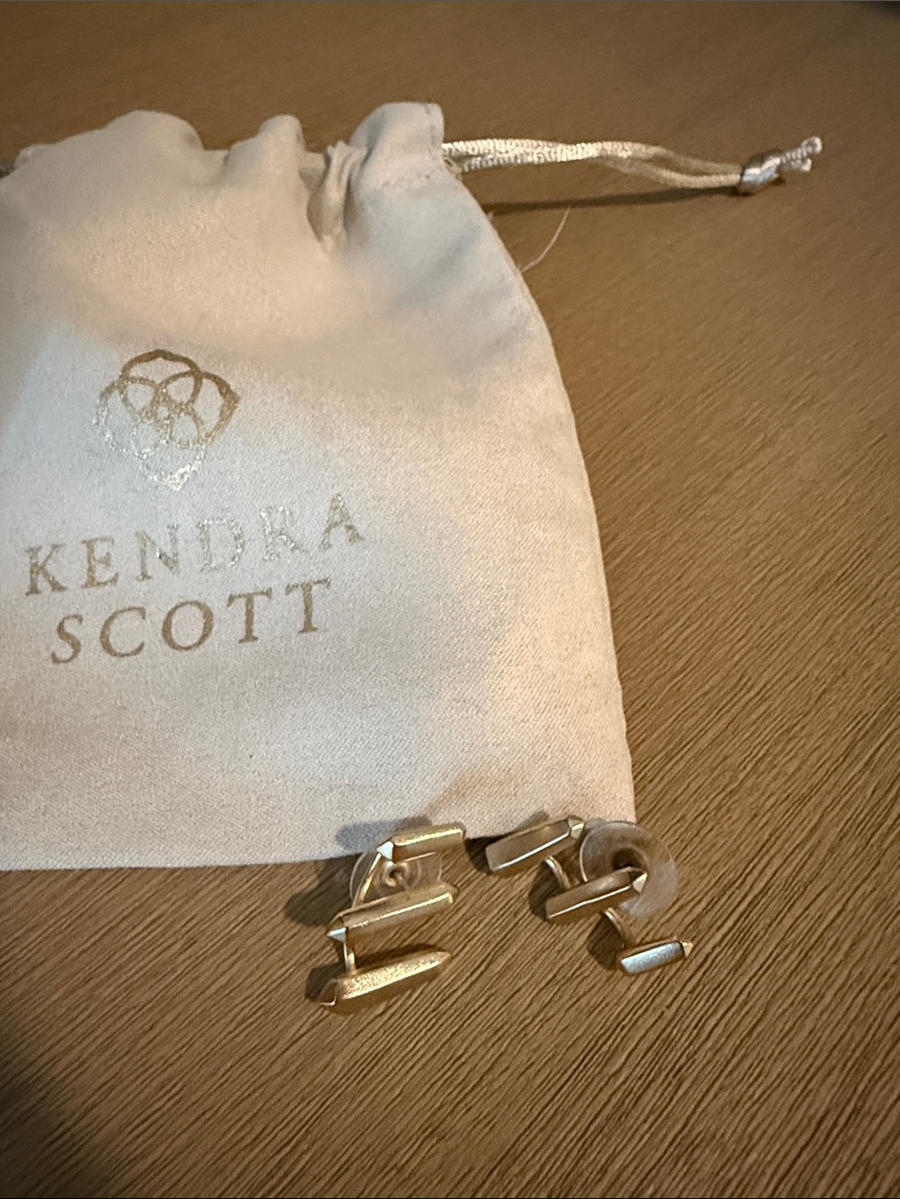 Kendra Scott Gold-Tone Men's Rectangular Cufflinks
